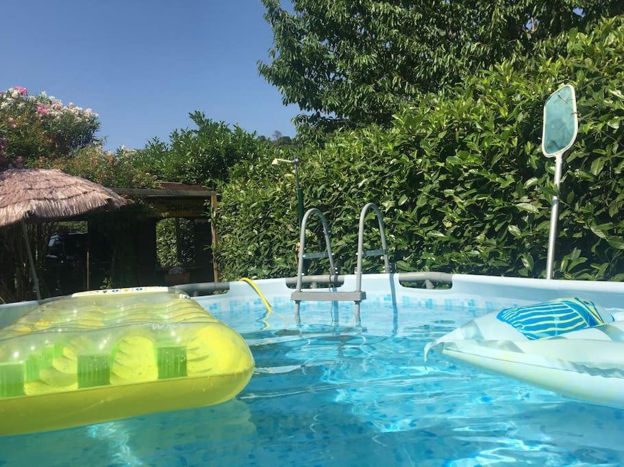 Апартаменты Le Rose , Relax In Casolare Del 1700 Сарцана Экстерьер фото